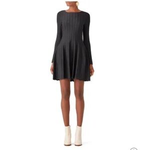 Elizabeth and James
Granite Flare Dress size Medium